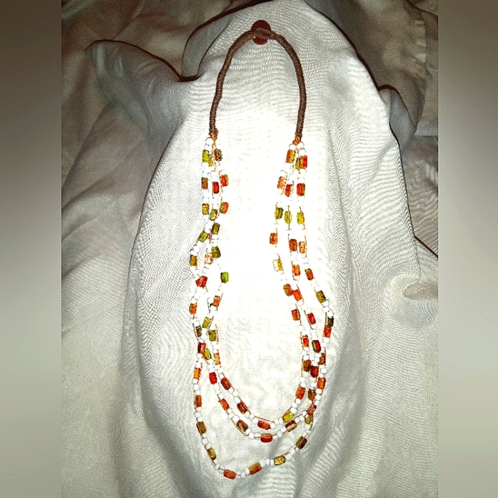 Handmade three string women's necklace